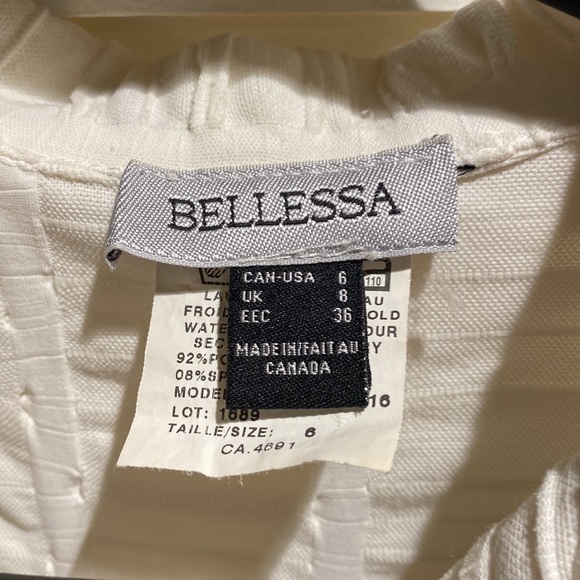 🥳Bellessa white zippered light jacket/top. Size 6 - Picture 6 of 8